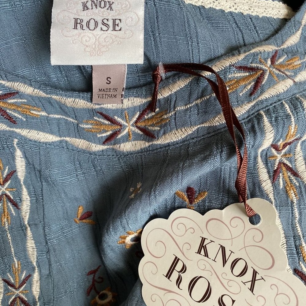 Knox Rose Womens Short Sleeve Boho Embroidered Top - Picture 2 of 6